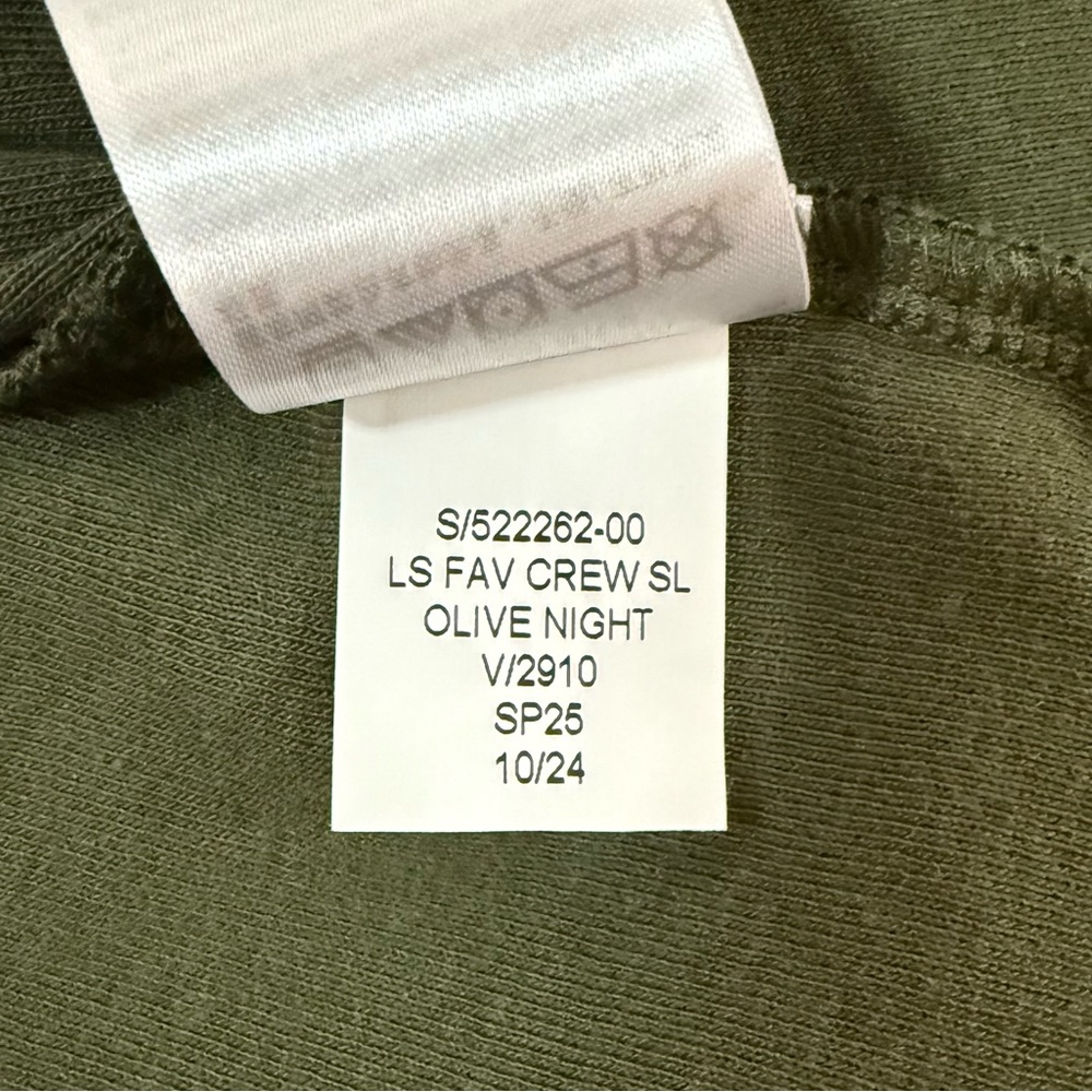GAP Long Sleeved Favorite Crewneck T-Shirt Olive Night Green Size S - Picture 8 of 11